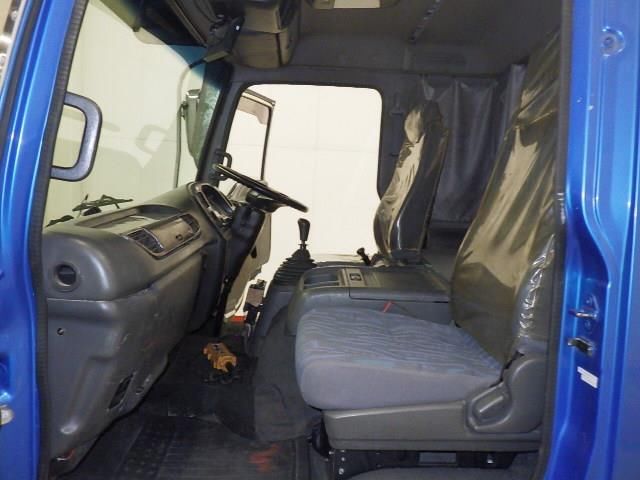2004 Isuzu Forward Container-only vehicle auction photo 8