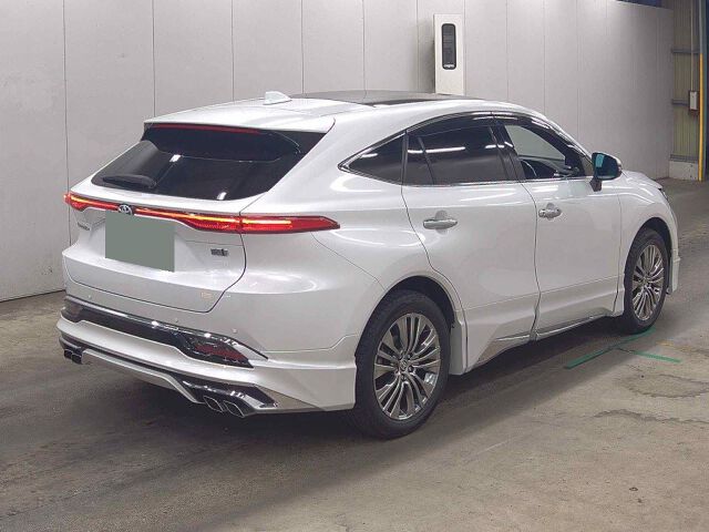 2023 Toyota Harrier auction photo 5