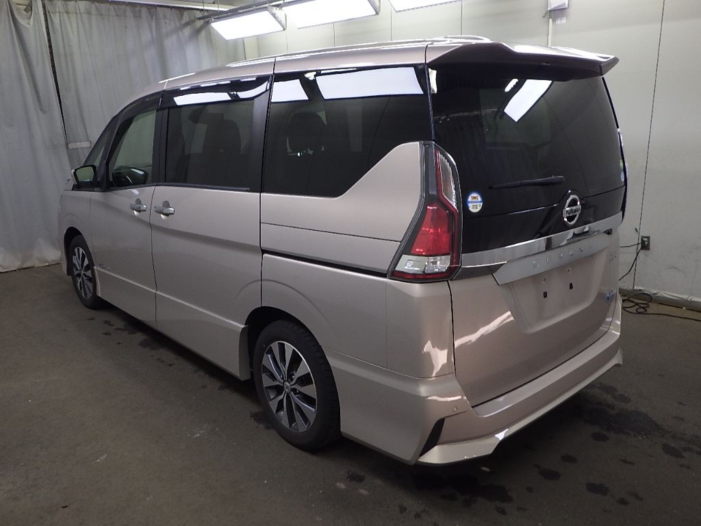 2017 Nissan Serena ハイウェイスター auction photo 5