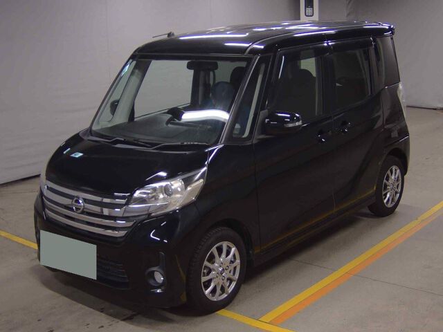 2014 Nissan Dayz Roox ハイウェイスターターボ auction photo 4