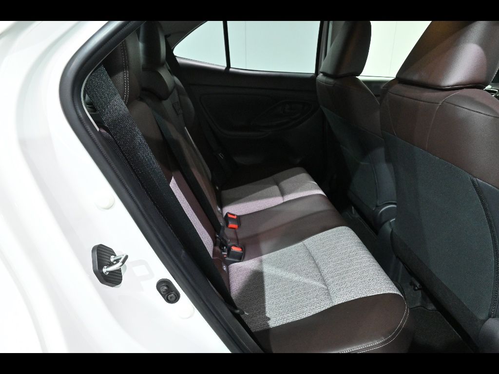 2022 Toyota Yaris Cross ハイブリッドZ auction photo 7