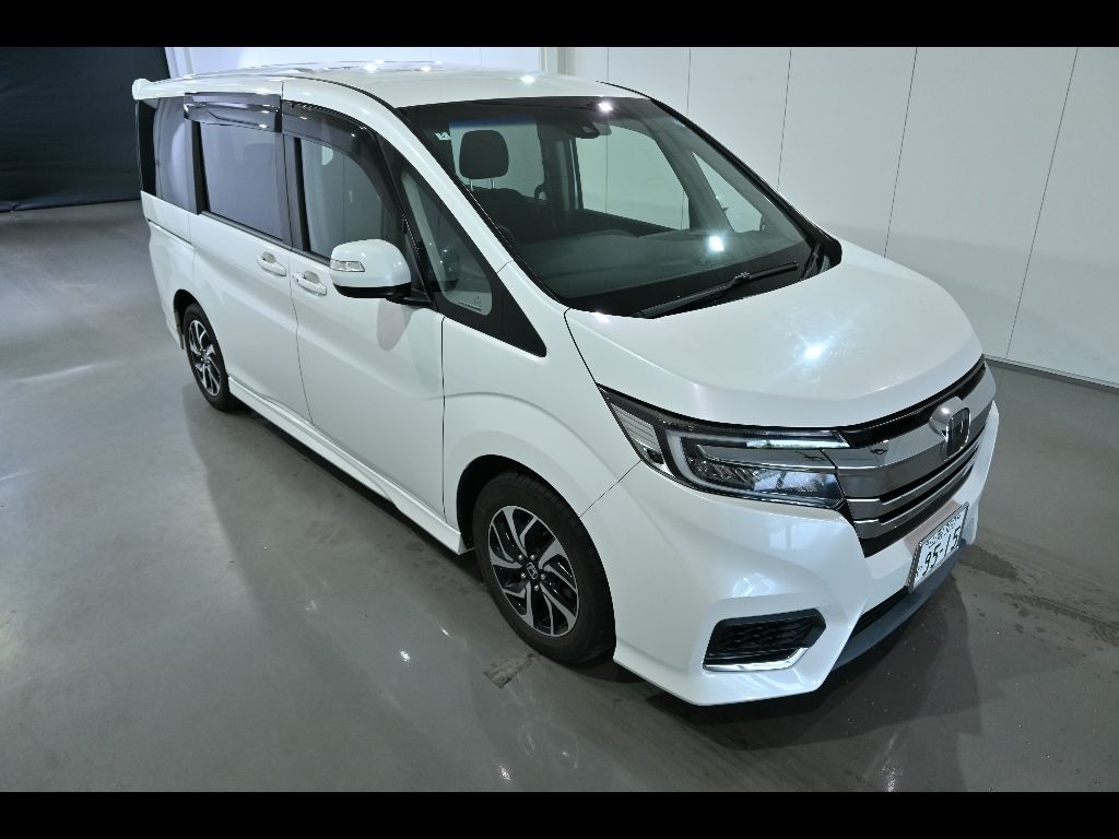2020 Honda Stepwgn Honda Sensing (7 seats) Japan auction vehicle