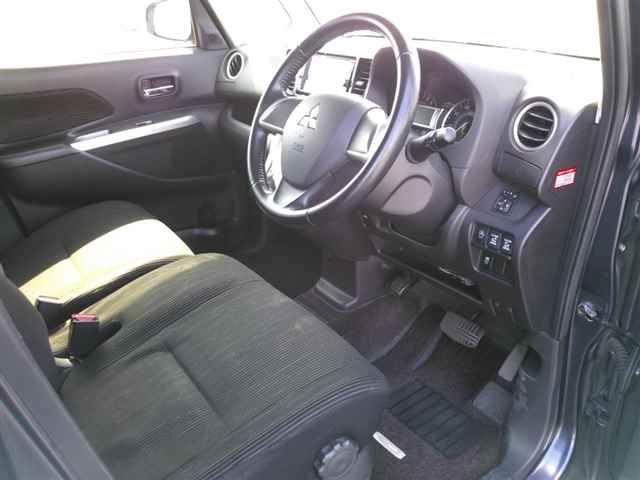 2014 Mitsubishi eK Space カスタムG auction photo 3