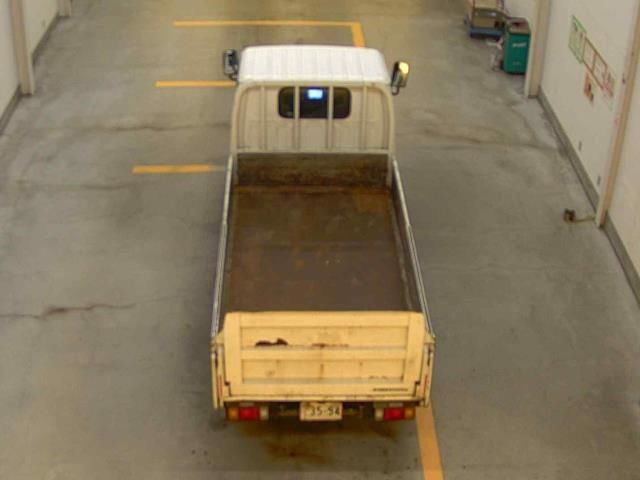 2013 Isuzu Elf Flatbed auction photo 3