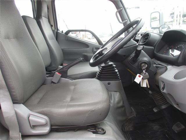 2013 Toyota Dyna 4WD Double Cab Long auction photo 5