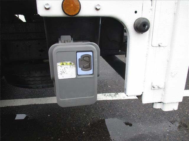2013 Toyota Dyna 4WD Double Cab Long auction photo 13