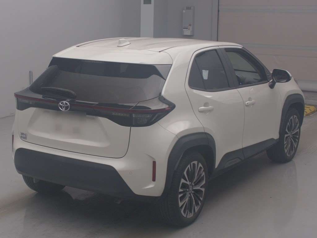 2021 Toyota Yaris Cross Z auction photo 2