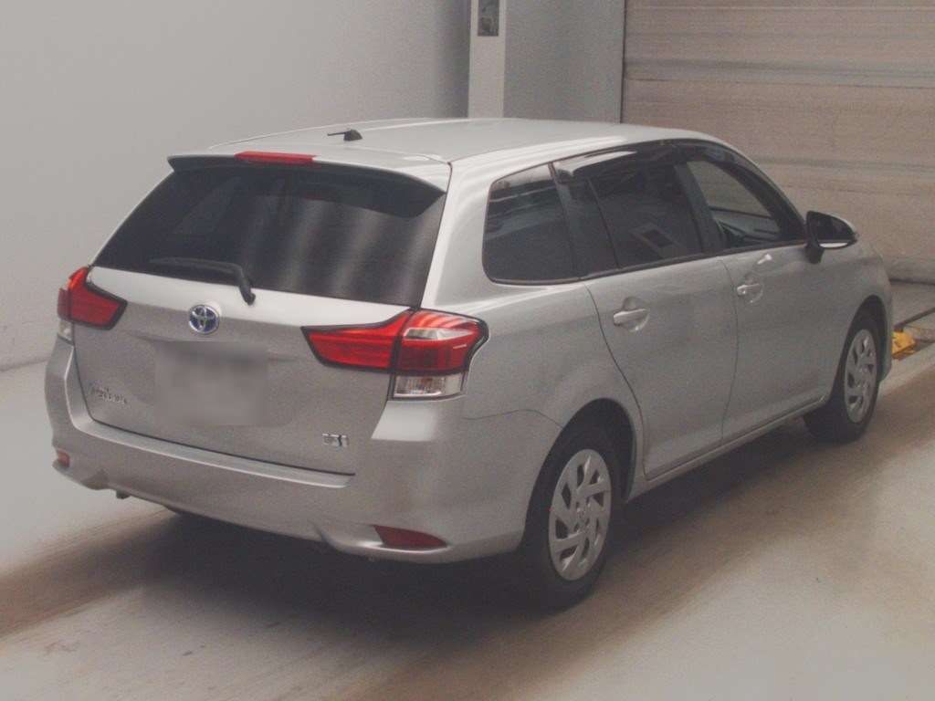 2023 Toyota Corolla Fielder Hybrid EX auction photo 2