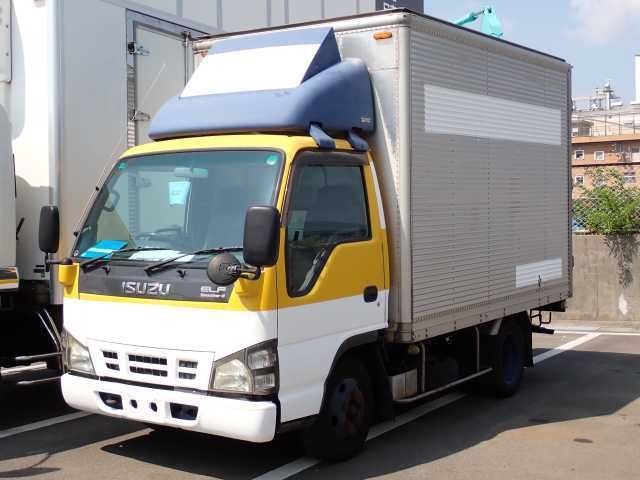 Japan Auction Vehicles 16 2005 Isuzu Elf 2.0T ドライバン auction photo