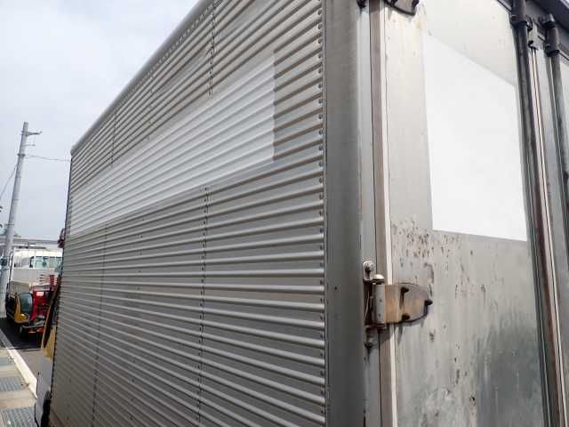 2005 Isuzu Elf 2.0T ドライバン auction photo 9