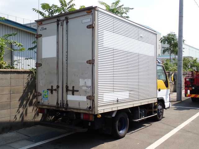 2005 Isuzu Elf 2.0T ドライバン auction photo 2