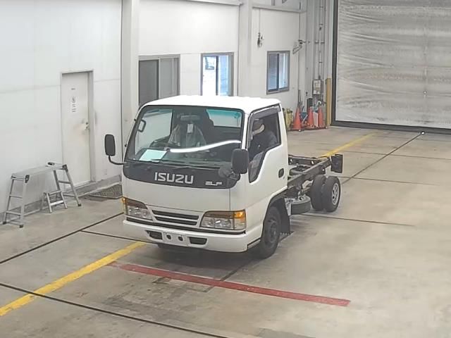 1995 Isuzu Elf シャーシ Japan auction vehicle