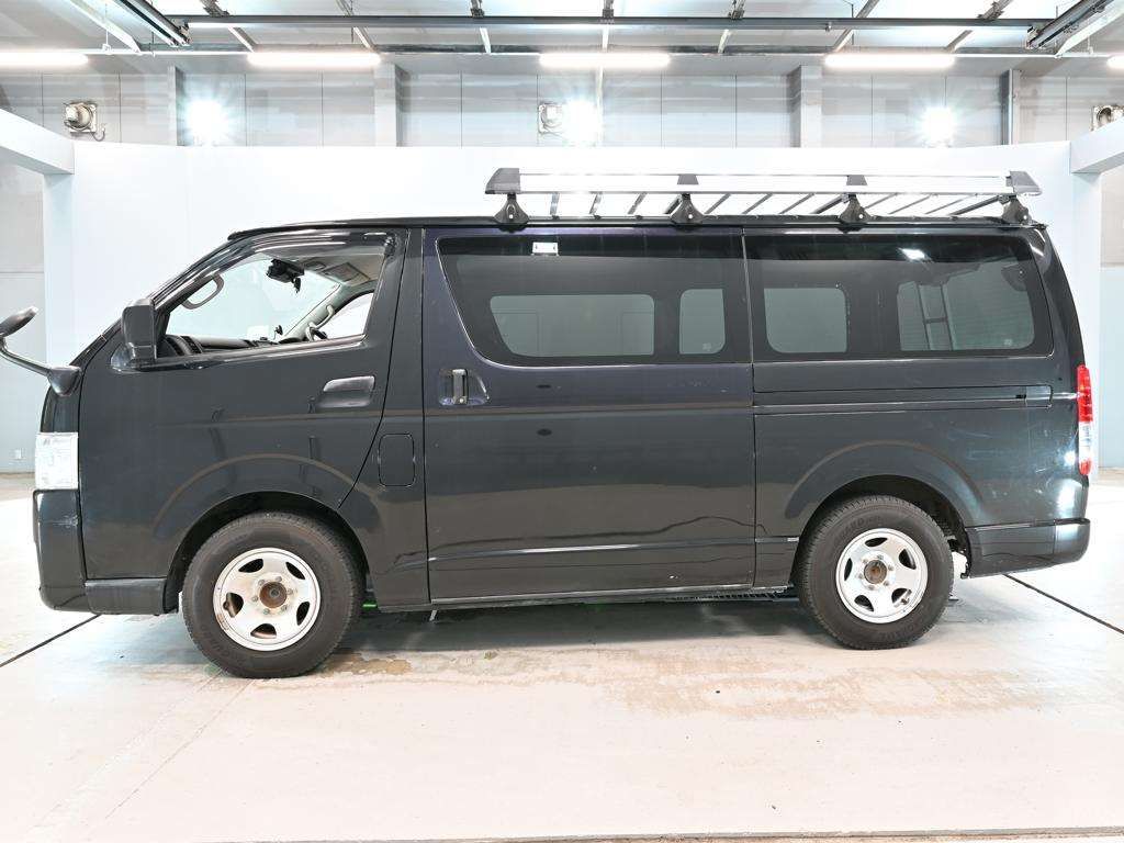 2022 Toyota Hiace DX GLパッケージ auction photo 4