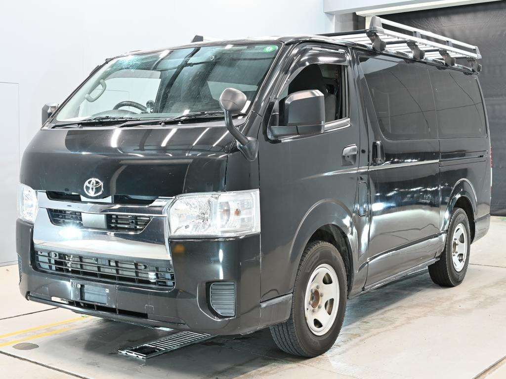Japan Auction Vehicles 14 2022 Toyota Hiace DX GLパッケージ auction photo