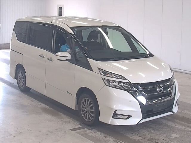 2017 Nissan Serena Hスタプロパイロット 4WD Japan auction vehicle