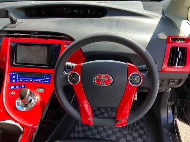 2013 Toyota Prius S auction photo 3