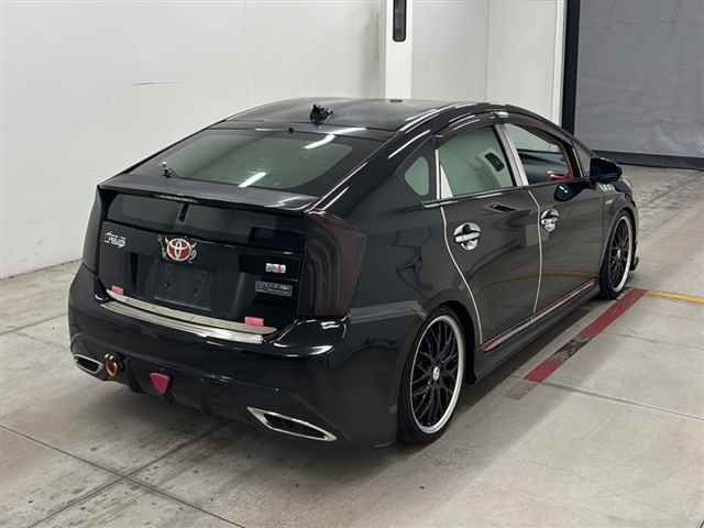 2013 Toyota Prius S auction photo 5