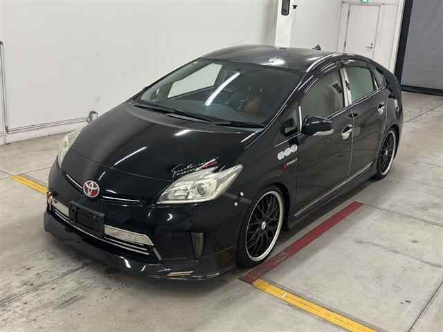 2013 Toyota Prius S auction photo 4