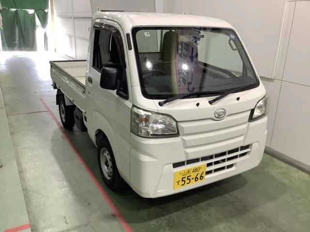 Japan Auction Vehicles 4 2016 Daihatsu ハイゼットT 4WD スタンダード auction photo