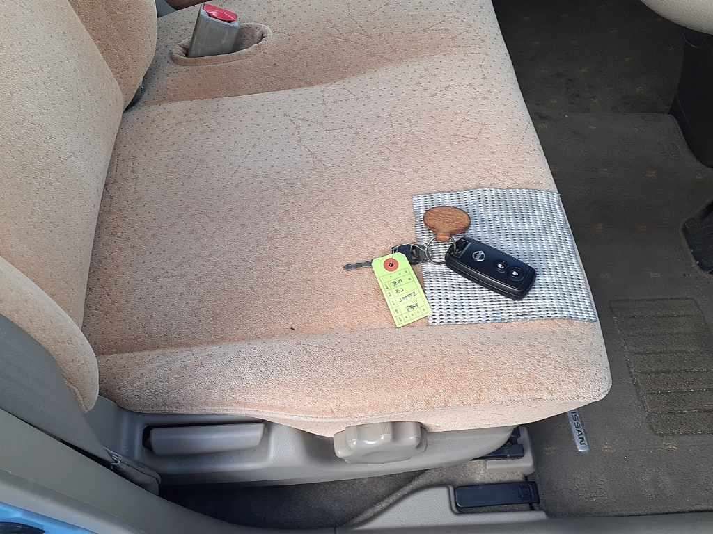 2010 Nissan モコ E auction photo 10