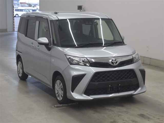 2025 Toyota Roomy X Japan auction vehicle
