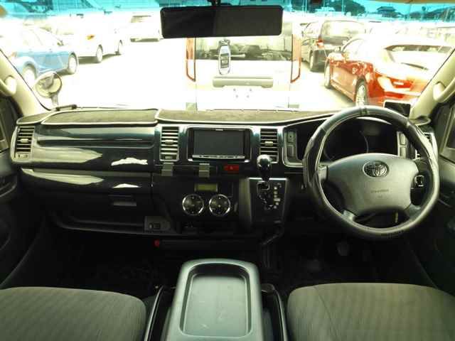 2010 Toyota Hiace スーパーGL auction photo 8
