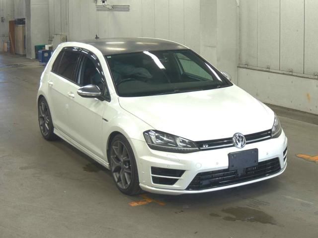 Japan Auction Vehicles 5 2014 Volkswagen VW ゴルフ R auction photo