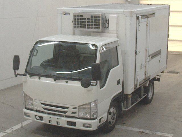 Japan Auction Vehicles 10 2015 Isuzu Elf 冷蔵・冷凍車 auction photo