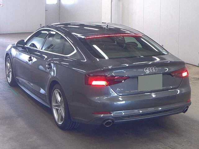 2019 Audi A5 Sportback 40TFSIスポツSライ auction photo 2