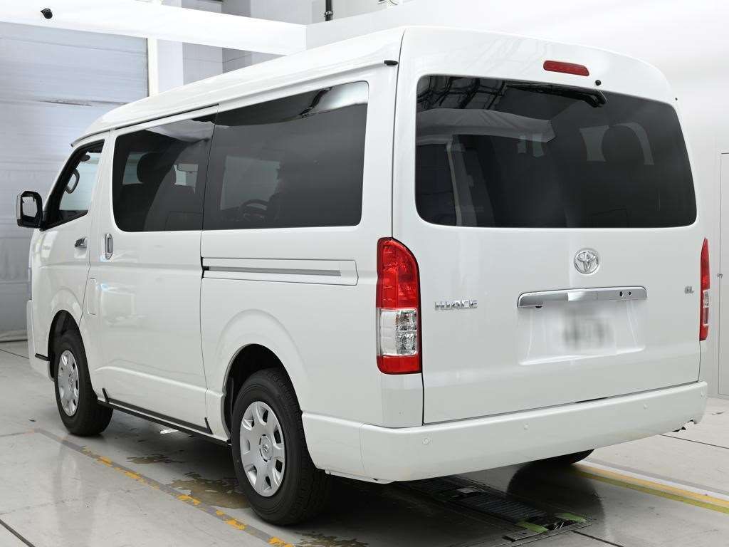2026 Toyota Hiace GL 4WD auction photo 6