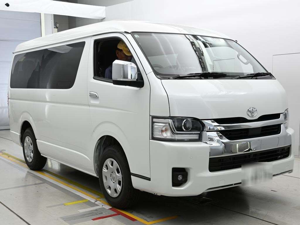2026 Toyota Hiace GL 4WD auction photo 5