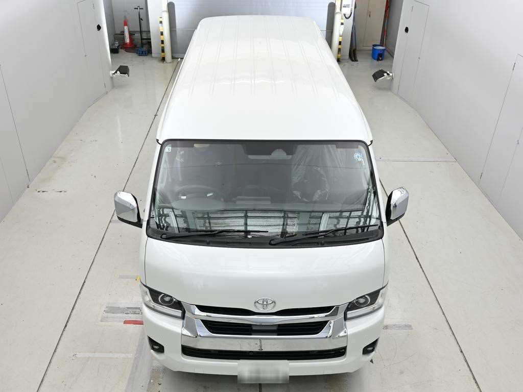 2026 Toyota Hiace GL 4WD auction photo 7