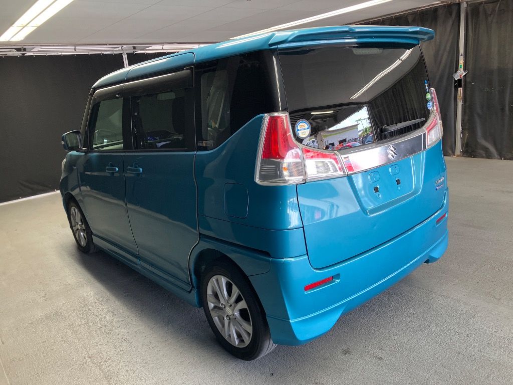 2017 Suzuki Solio HYBRID MZ auction photo 2
