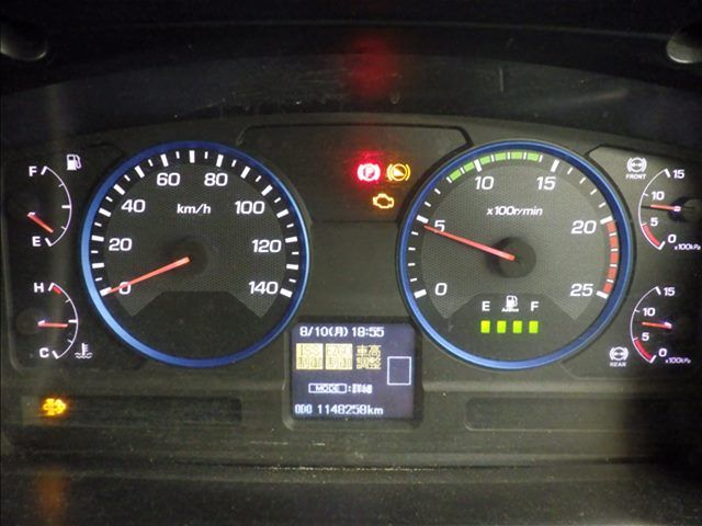 2015 Mitsubishi Fuso Wing auction photo 7