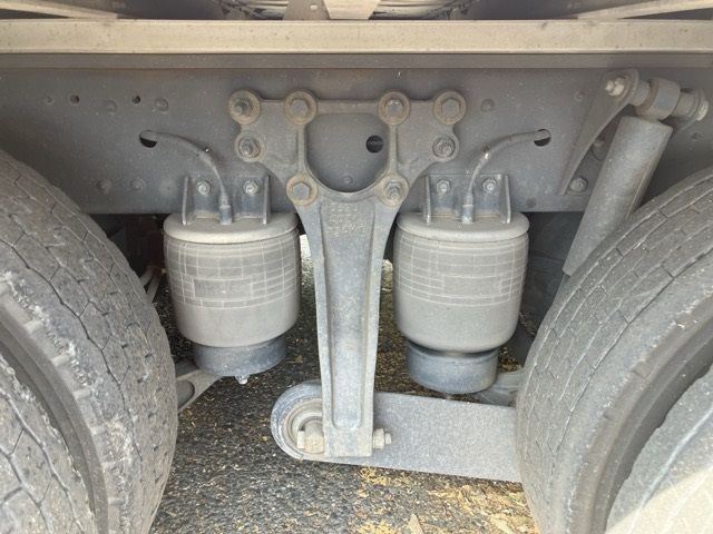 2017 Nissan Diesel クオン Aluminum Wing auction photo 8