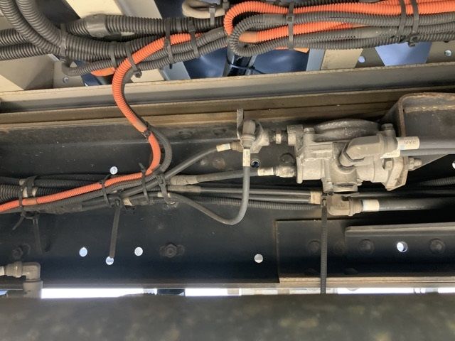 2017 Nissan Diesel クオン Aluminum Wing auction photo 16