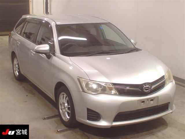 2013 Toyota Corolla Fielder 1.5G Japan auction vehicle