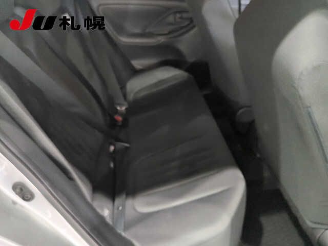 2024 Toyota Yaris 4WD X auction photo 7