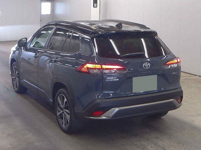 2024 Toyota Corolla Cross ハイブリッドZ auction photo 2