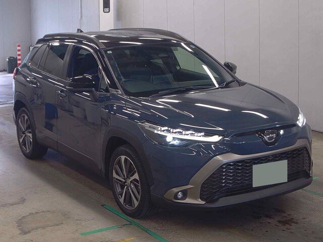 Japan Auction Vehicles 8 2024 Toyota Corolla Cross ハイブリッドZ auction photo