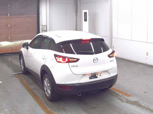 2021 Mazda CX-3 15Sツーリング auction photo 2