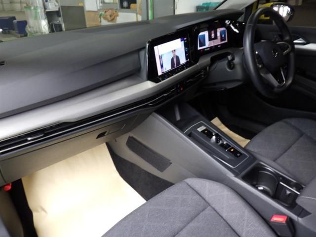 2021 Volkswagen VW ゴルフ eTSI Active auction photo 2