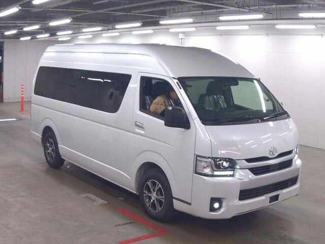 Japan Auction Vehicles 8 2026 Toyota Hiace GL auction photo