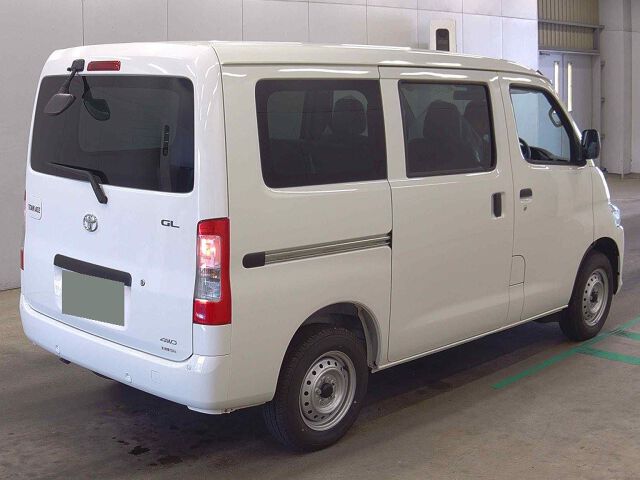 2025 Toyota TownAce Van GL 4WD auction photo 5