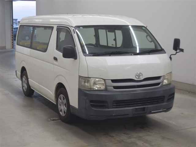 2009 Toyota Hiace 幼児バス Japan auction vehicle