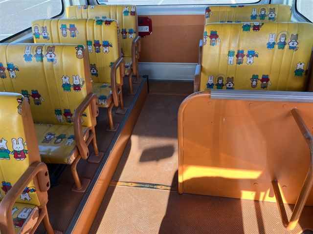 2009 Toyota Hiace 幼児バス auction photo 9