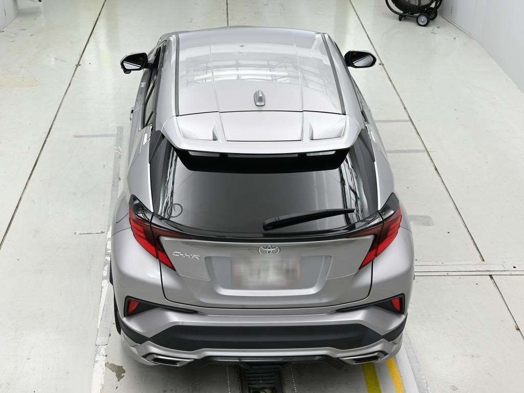 2023 Toyota C-HR G-T auction photo 8