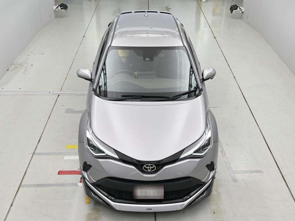2023 Toyota C-HR G-T auction photo 7