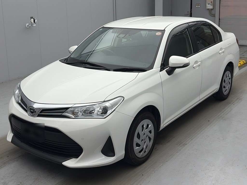 Japan Auction Vehicles 4 2021 Toyota Corolla Axio EX auction photo