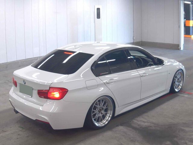 2018 BMW 3 Series 320D Mスポーツ auction photo 5